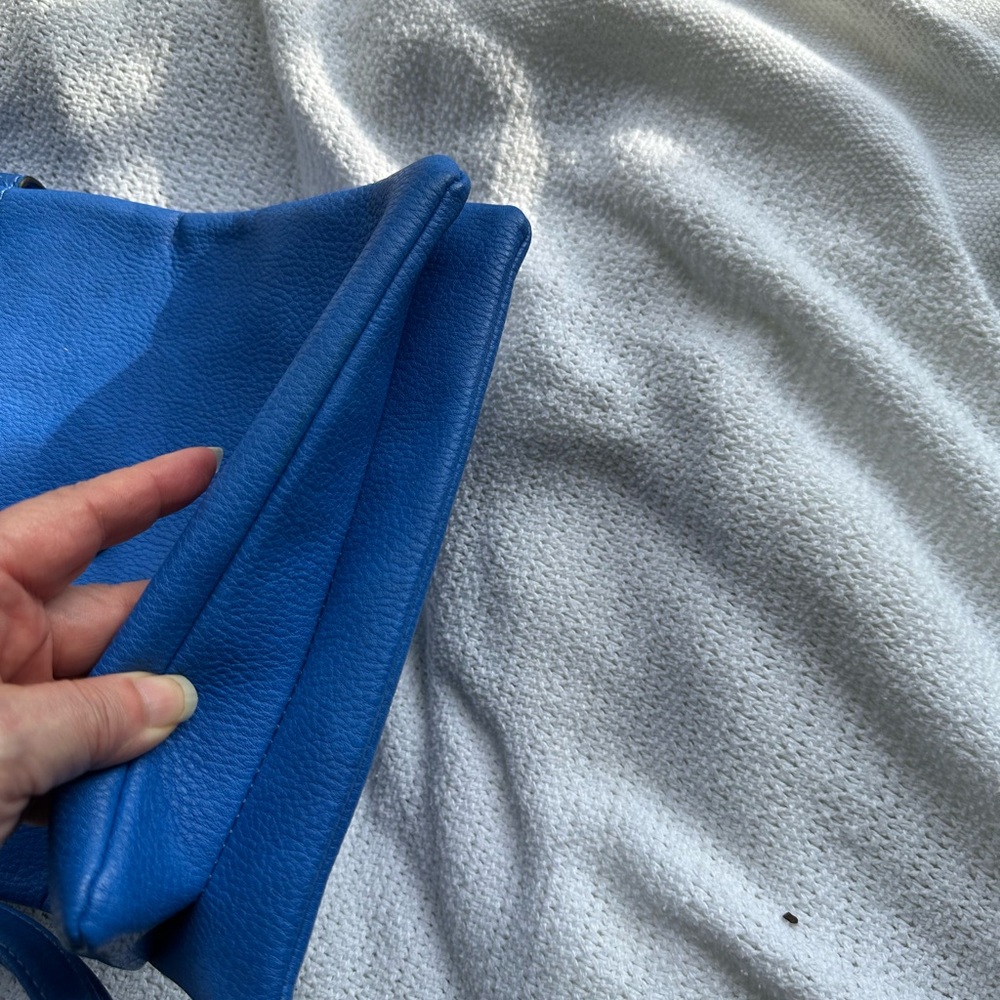 Blue purse for cross body or shoulder - Picture 5 of 6